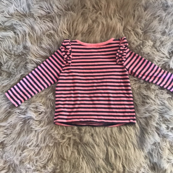 18-24 months long sleeve old navy - Picture 2 of 2